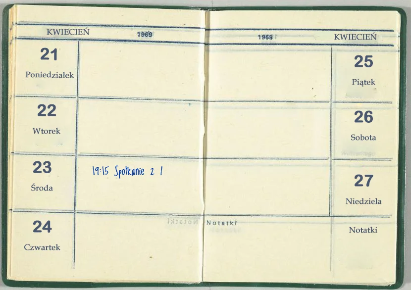 Kalendarzyk znaleziony w mieszkaniu Karola Zicherki. Przy dacie 23 kwietnia znajduje się odręczny wpis treści 19.15 Spotkanie z I.